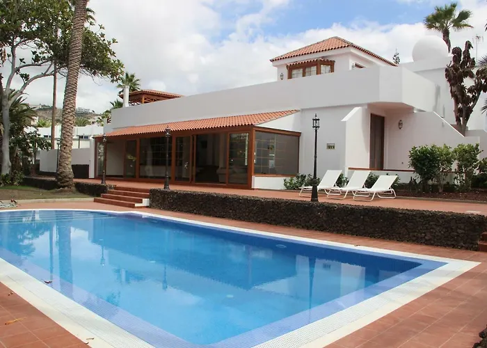 Luxury First Line Willa Playa de las Americas (Tenerife)