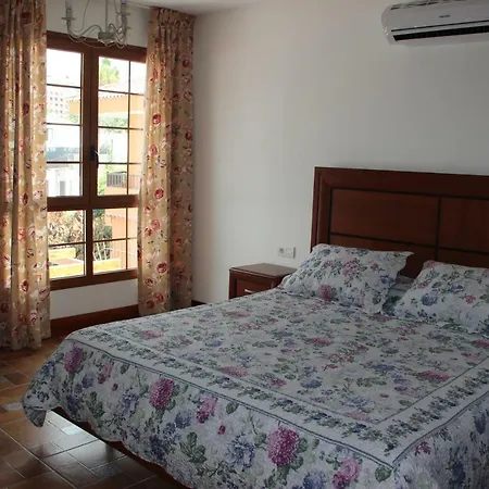 ヴィラ Luxury First Line